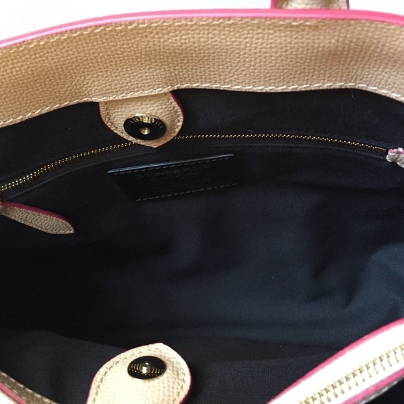 AUTHENTIC Burberry 'Banner' Medium House Check Bag - Picture 6 of 8